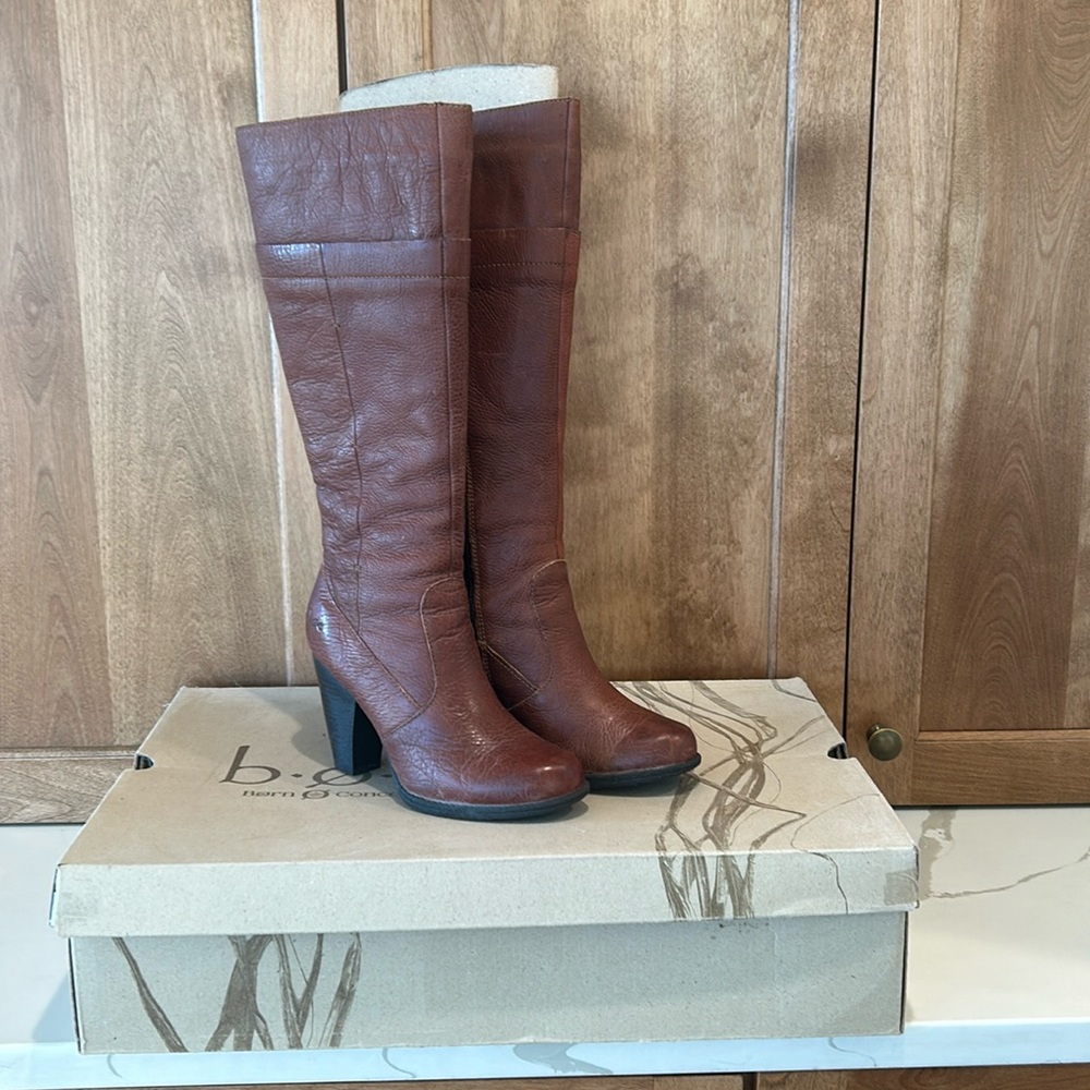 BOC brown heeled boots, size 6.5